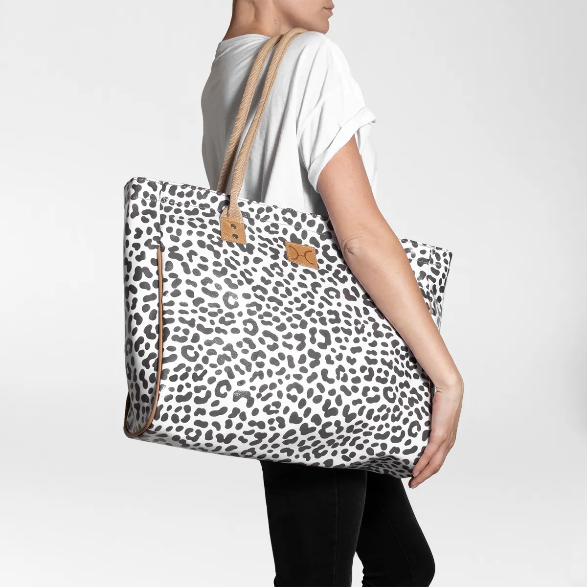 Large Beach Bag Cheetah White