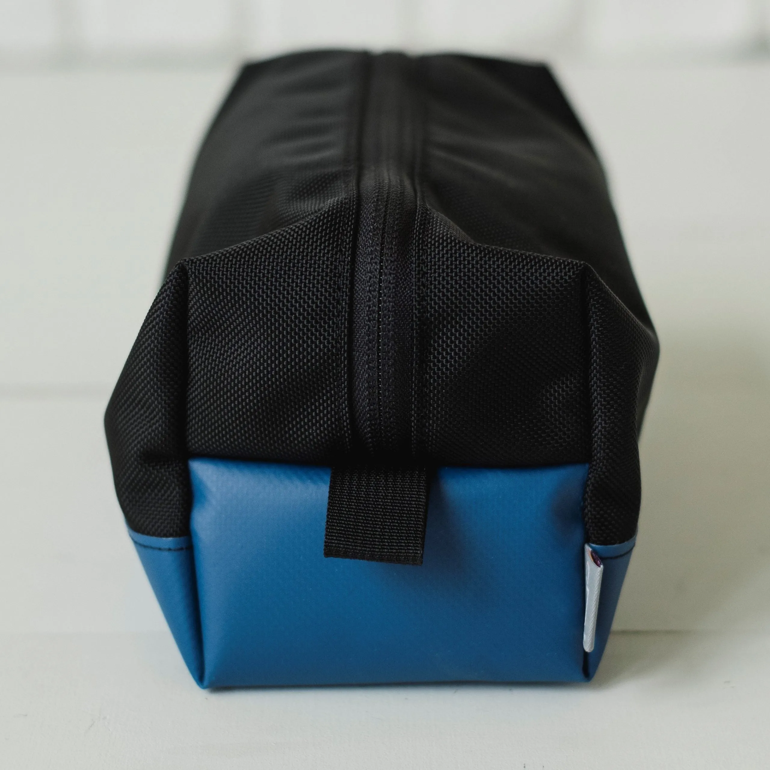 LAST US BAG COMPANY HAND LOCKER STORAGE BAG