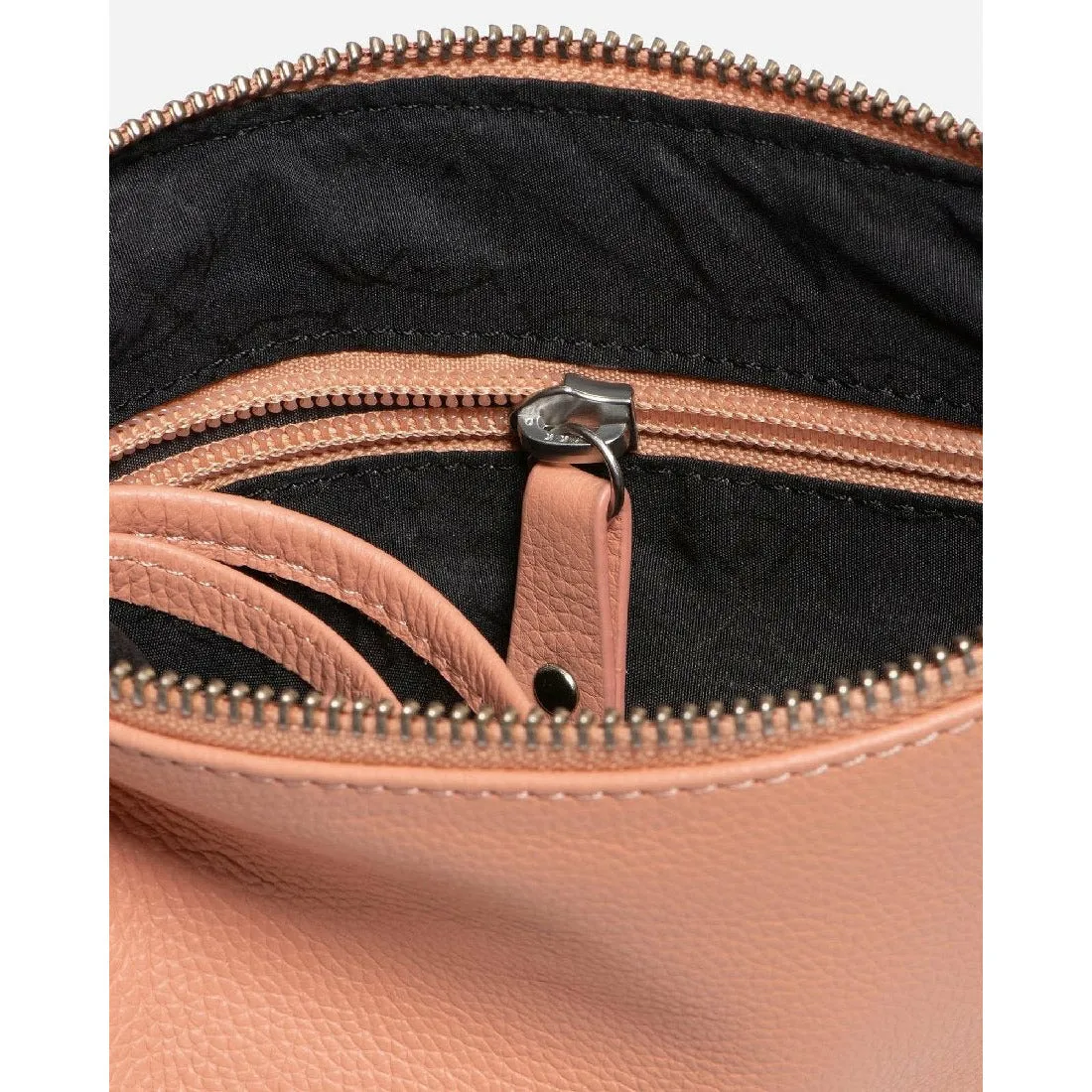 Stitch & Hide Cassie Clutch