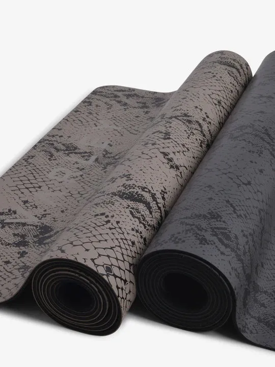 Varley Heights Print Yoga Mat in Bronze Viper
